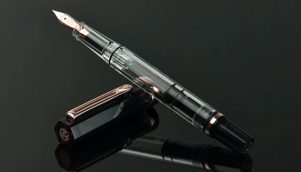 TWSBI pistove pero _black rosegold foto